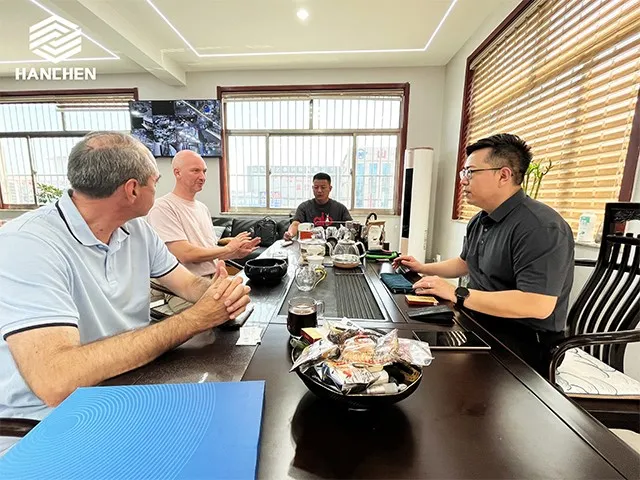 Sandwich-Panel-Manufacturer-Visits-Hanchen-Metal-5